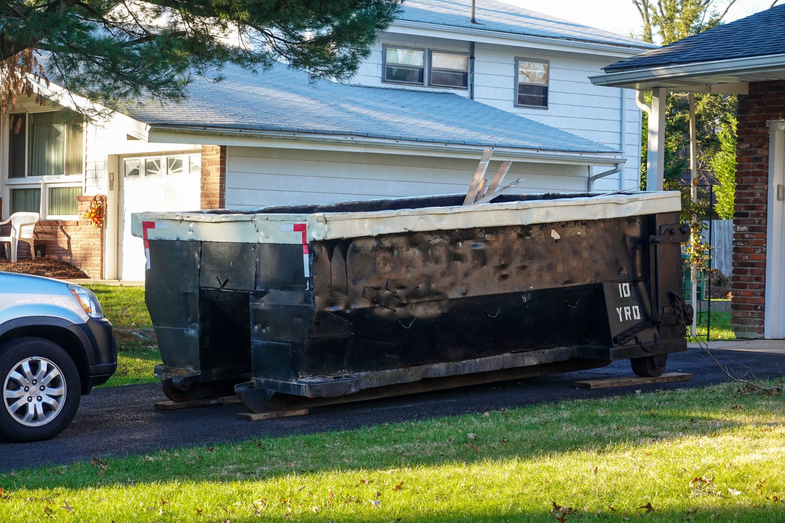 Avoid the Overage Fee: Smart Loading Techniques to Avoid Exceeding Weight Limits