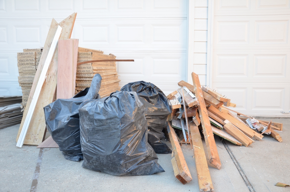 Tackling a Kitchen Remodel? Here's How to Manage the Construction Debris